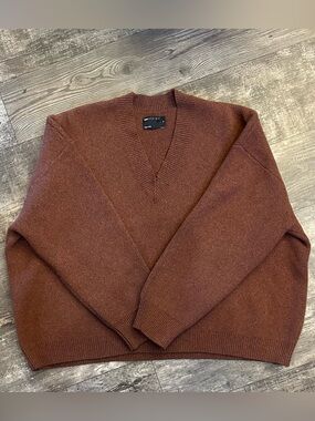 ASOS  V-Neck Over-Sized Box Sweater in Rich Brown Size Medium